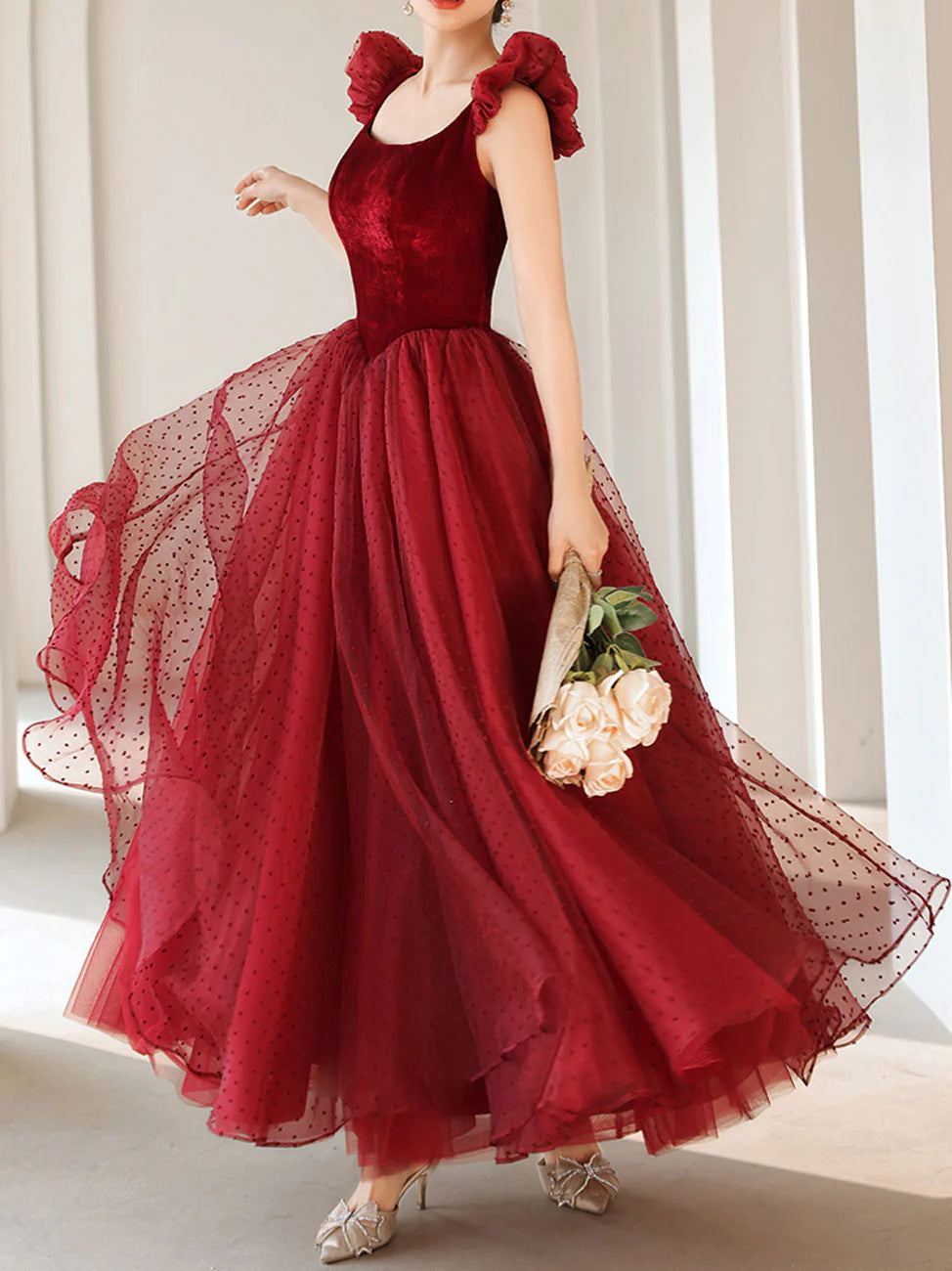A-line Tea Length Tulle Round Neck Prom Dresses Sleeveless With Velvet